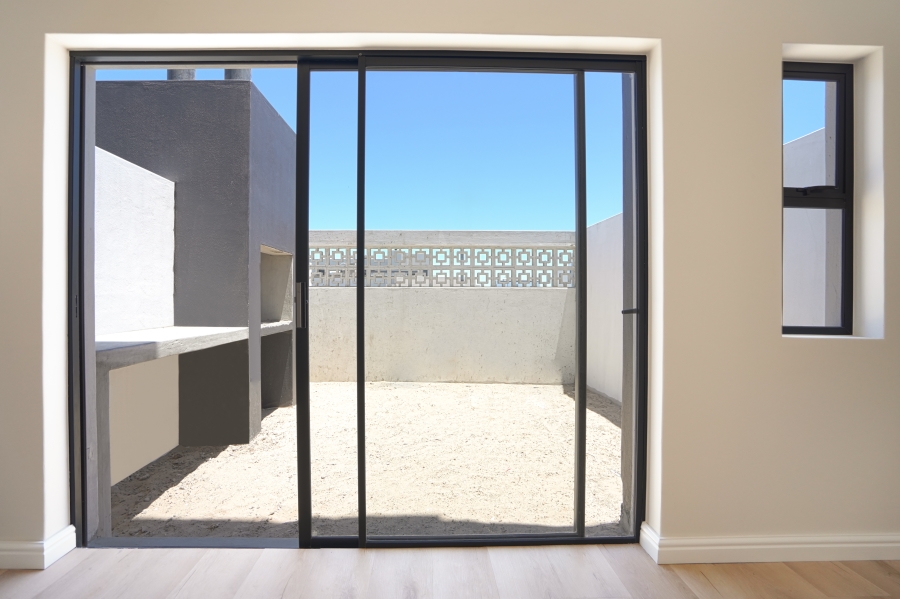 2 Bedroom Property for Sale in Sandown Western Cape